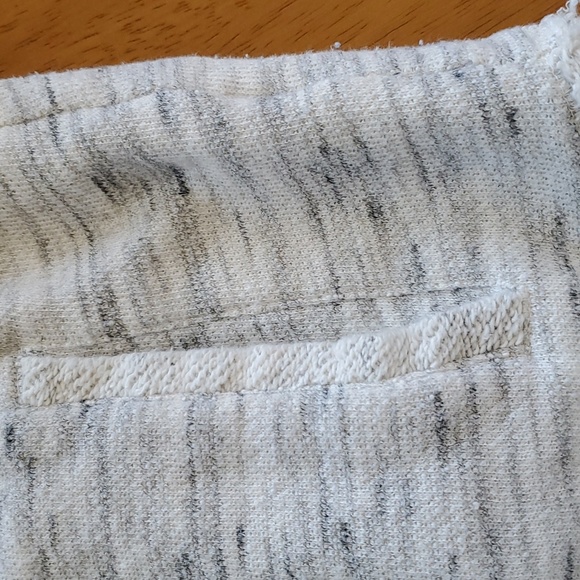 Calvin Klein zip sweatshirt - Picture 5 of 8